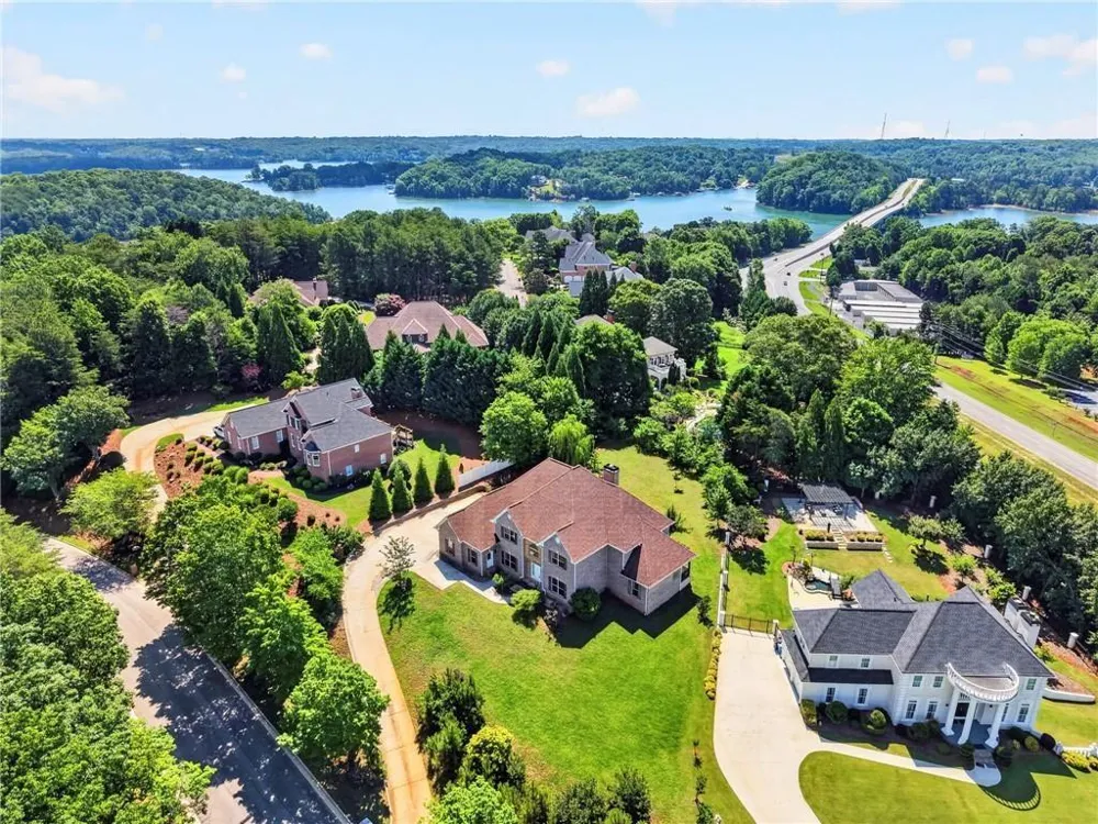 2204 Sidney Drive Gainesville, GA 30506
