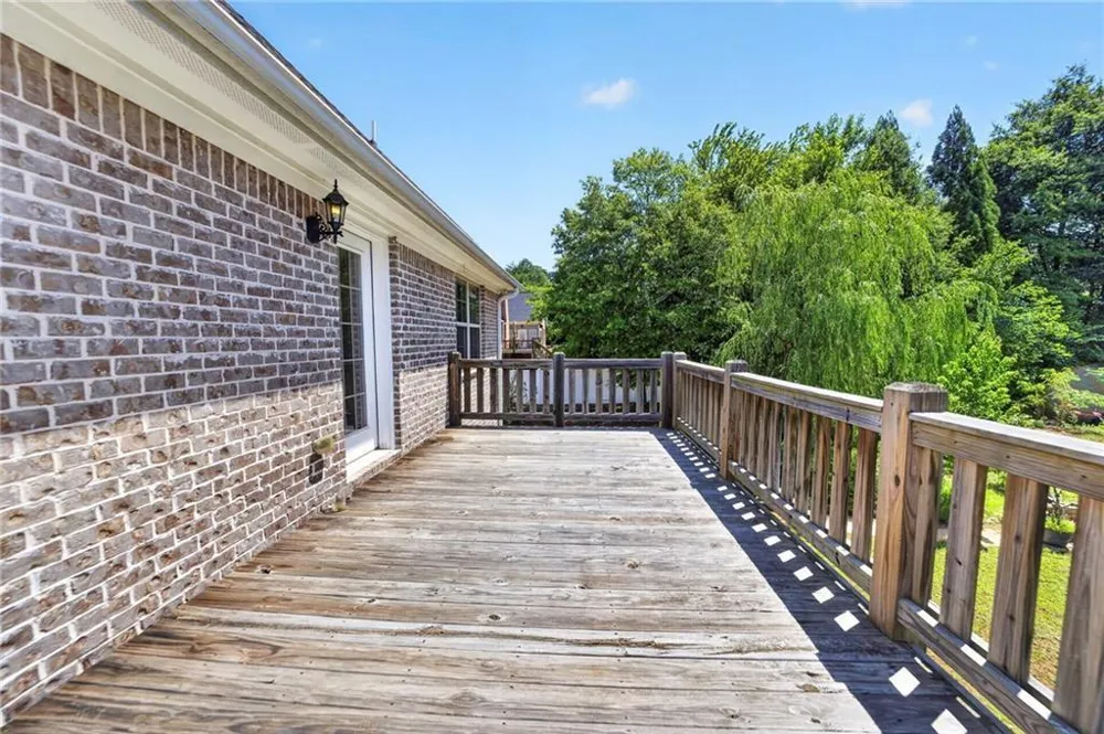 2204 Sidney Drive Gainesville, GA 30506