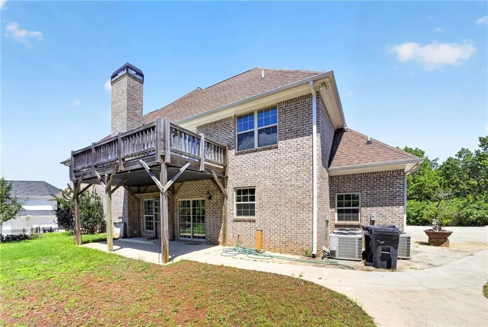 2204 Sidney Drive Gainesville, GA 30506