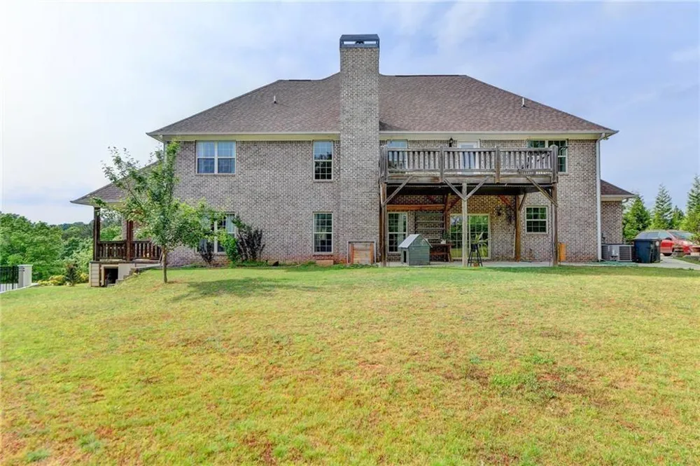 2204 Sidney Drive Gainesville, GA 30506