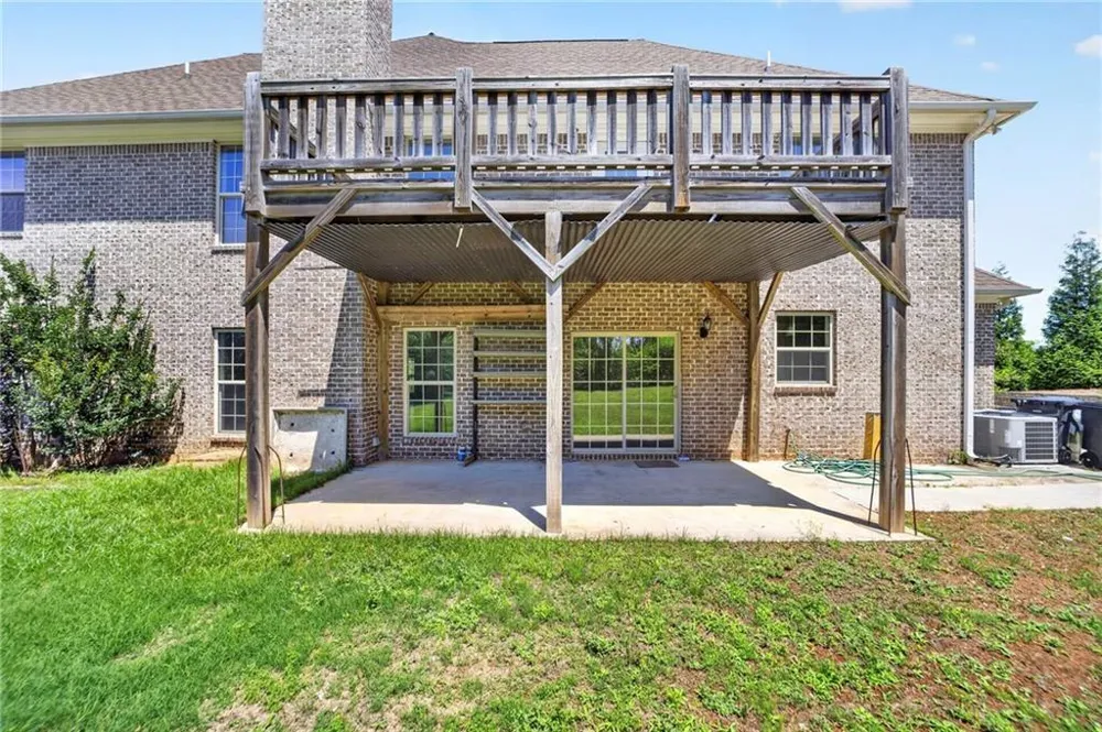 2204 Sidney Drive Gainesville, GA 30506