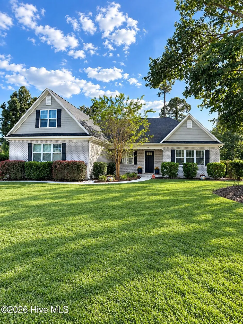646 Crown Pointe Drive Hampstead, NC 28443