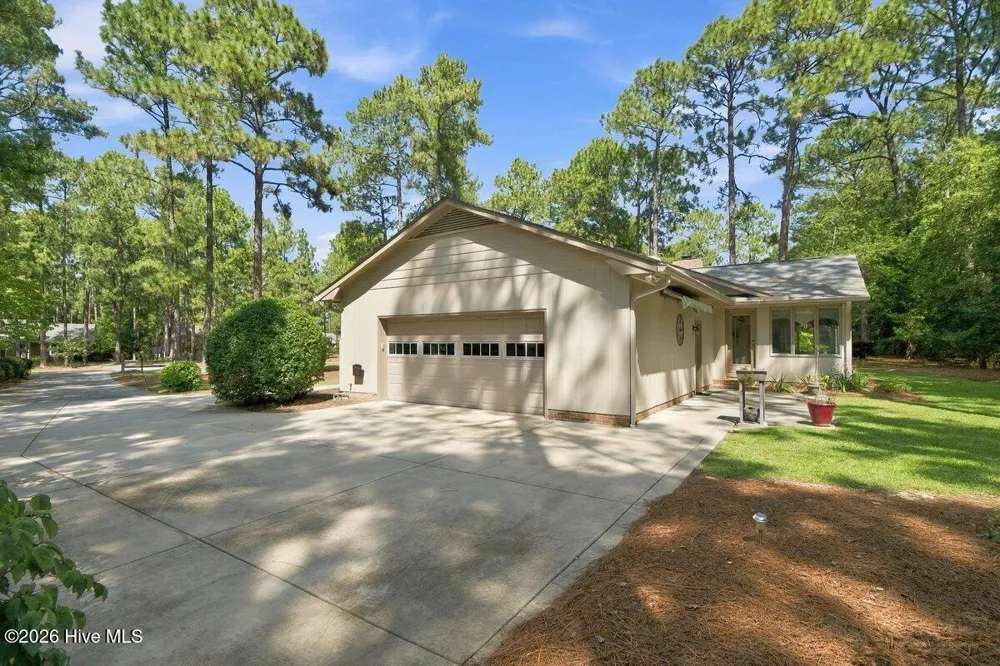 55 Birdie Drive Whispering Pines, NC 28327