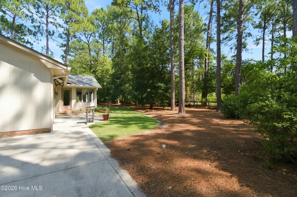 55 Birdie Drive Whispering Pines, NC 28327