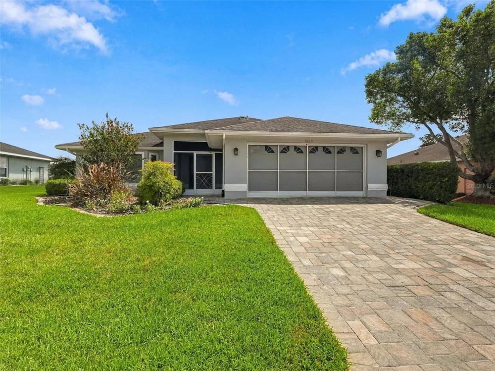10251 MOSHIE LANE San Antonio, FL 33576