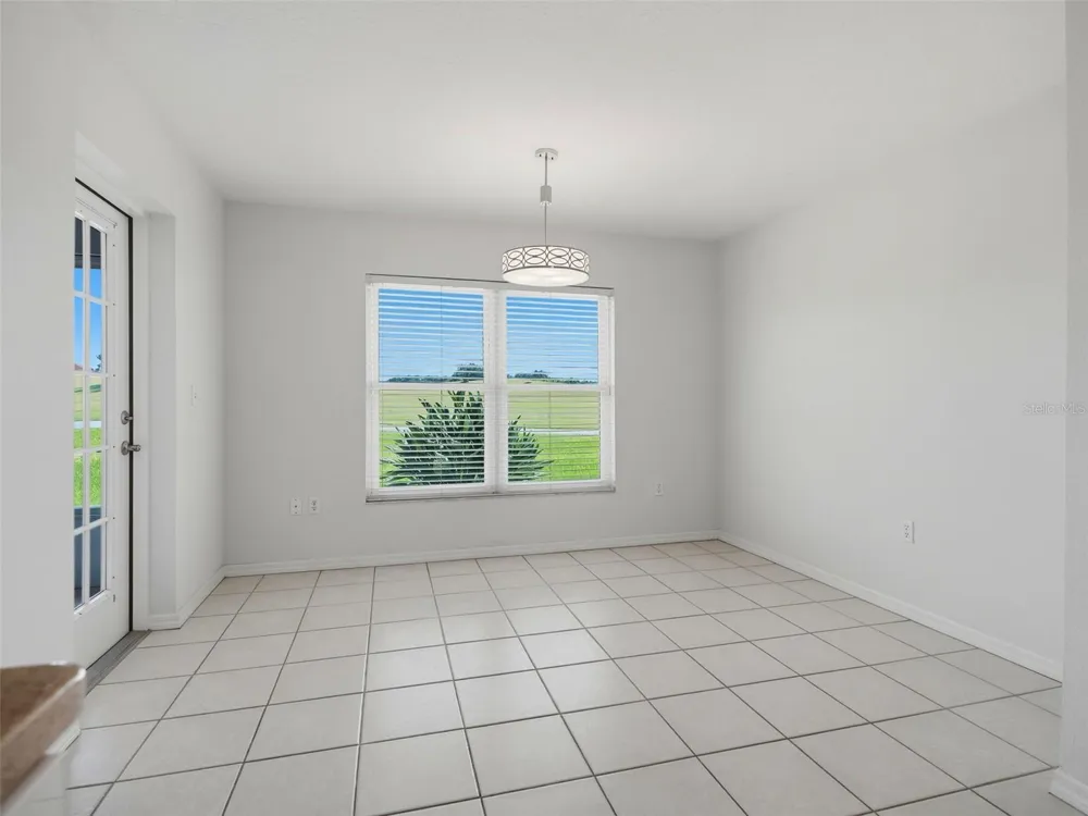 10251 MOSHIE LANE San Antonio, FL 33576