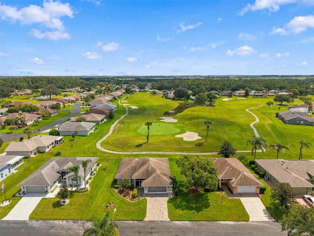 10251 MOSHIE LANE San Antonio, FL 33576