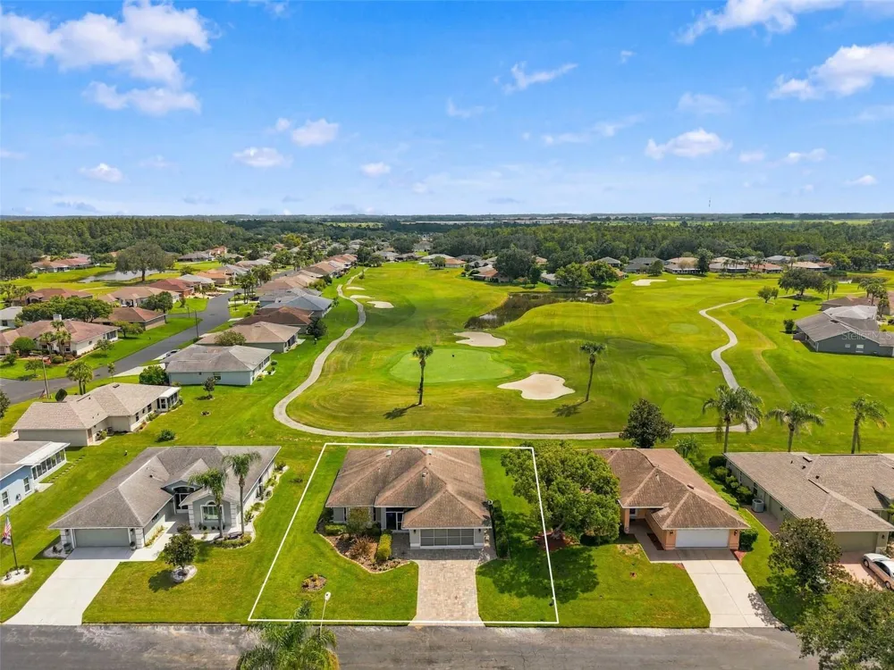10251 MOSHIE LANE San Antonio, FL 33576