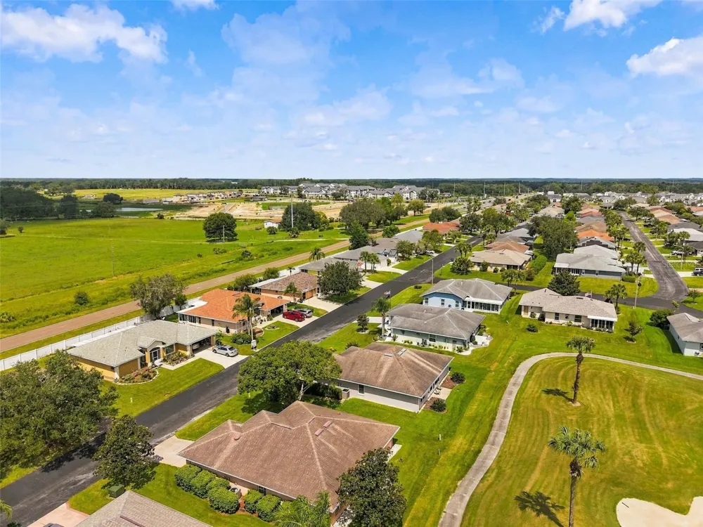 10251 MOSHIE LANE San Antonio, FL 33576