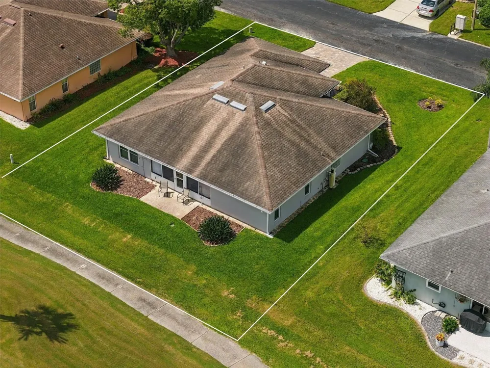 10251 MOSHIE LANE San Antonio, FL 33576