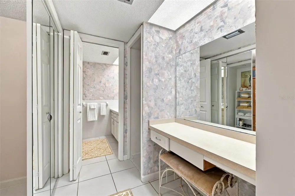 2101 SUNSET POINT ROAD #1502 Clearwater, FL 33765