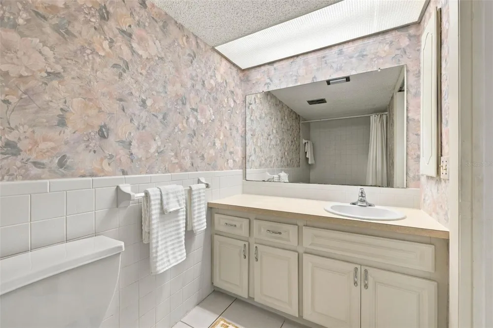 2101 SUNSET POINT ROAD #1502 Clearwater, FL 33765