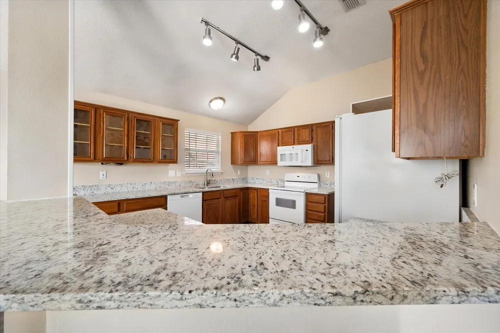 926 Tennis Villa Drive Arlington, TX 76017