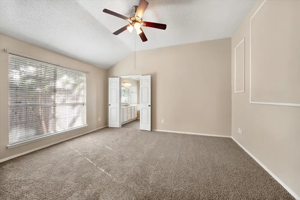 926 Tennis Villa Drive Arlington, TX 76017