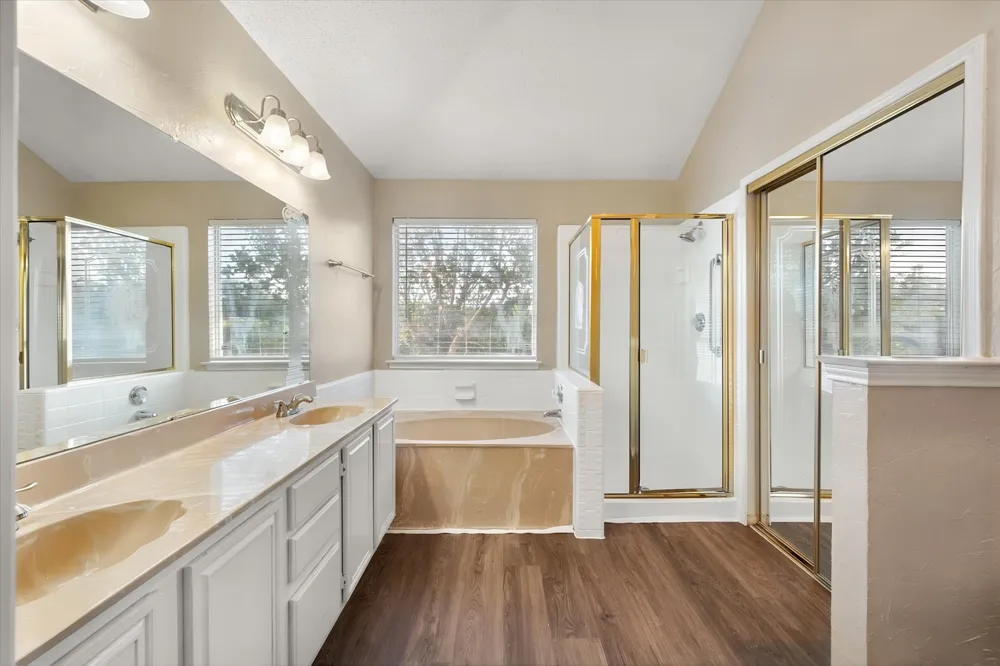 926 Tennis Villa Drive Arlington, TX 76017