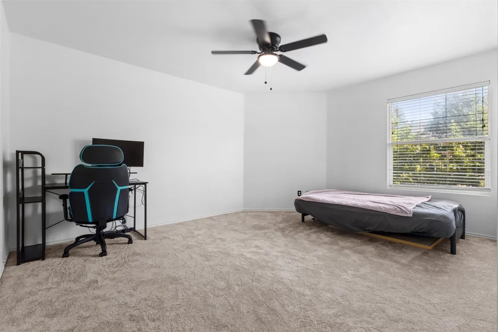 8005 York Beach Place Arlington, TX 76002