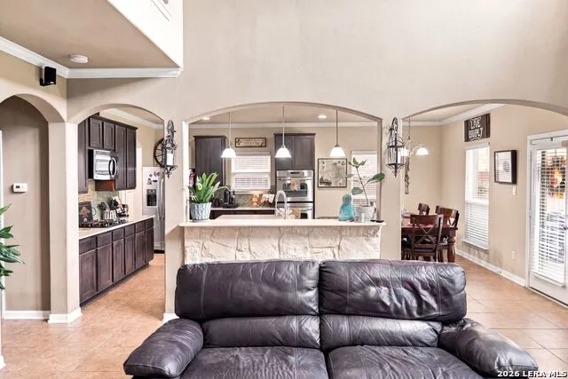 12439 Caprock Crk San Antonio, TX 78254