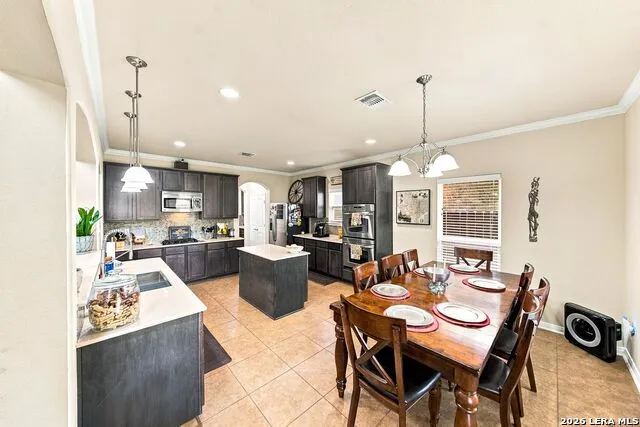 12439 Caprock Crk San Antonio, TX 78254