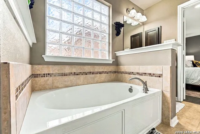 12439 Caprock Crk San Antonio, TX 78254