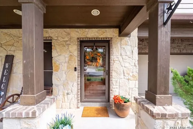 12439 Caprock Crk San Antonio, TX 78254