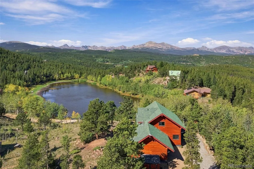 563 Pine Cone Circle Ward, CO 80481