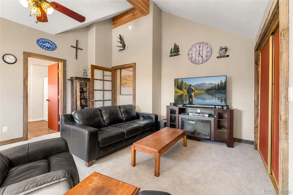 563 Pine Cone Circle Ward, CO 80481