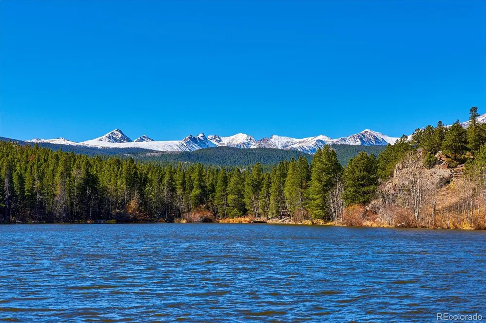 563 Pine Cone Circle Ward, CO 80481