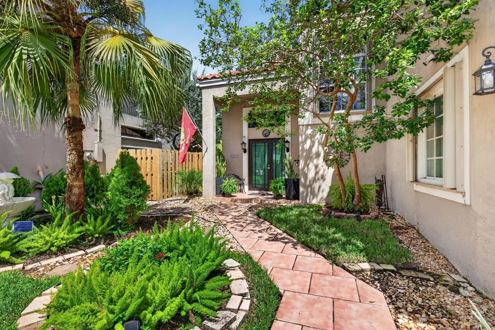 10531 NW 11TH COURT Plantation, FL 33322