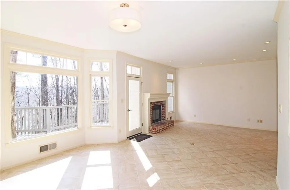 128 River Ridge Lane Roswell, GA 30075