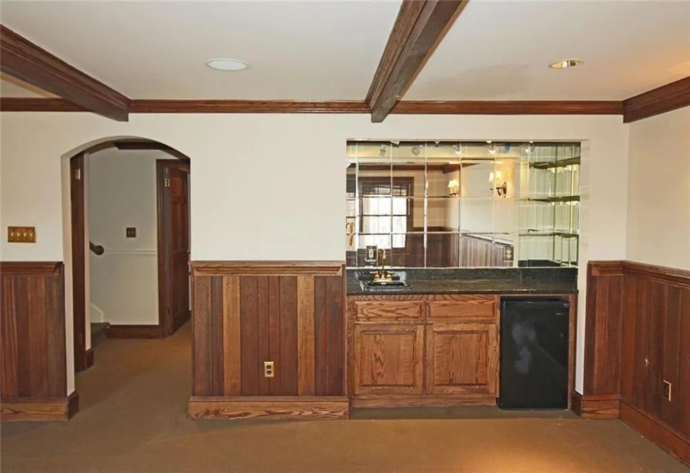 128 River Ridge Lane Roswell, GA 30075