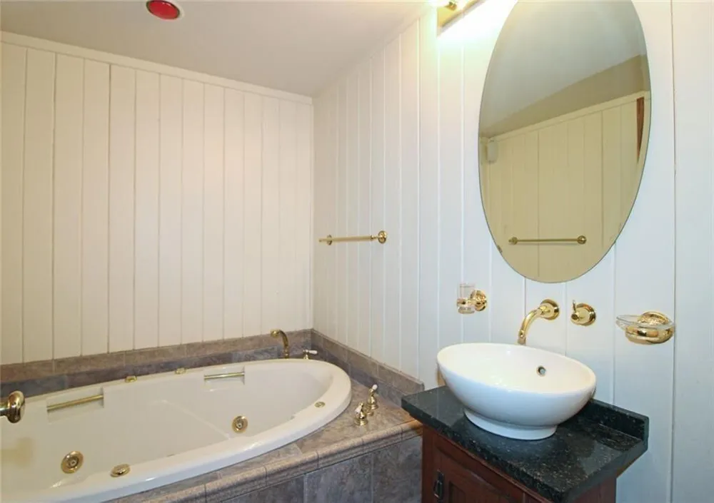 128 River Ridge Lane Roswell, GA 30075