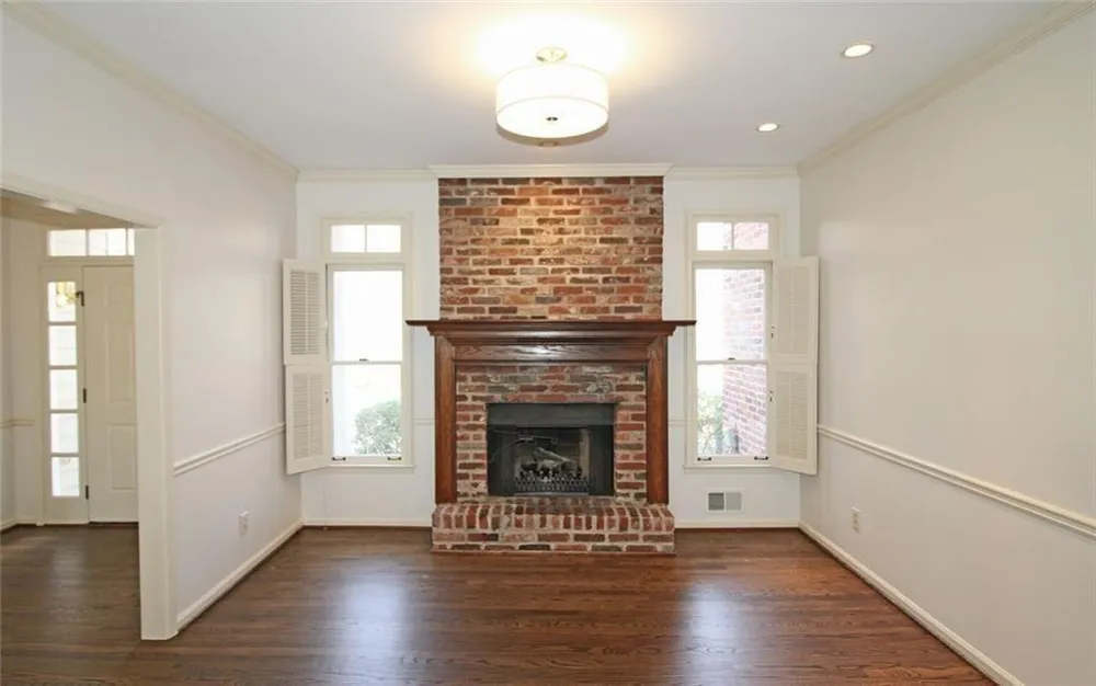 128 River Ridge Lane Roswell, GA 30075