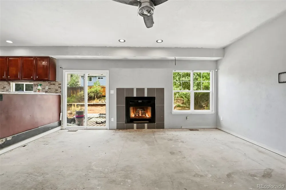 4870 Champagne Drive Colorado Springs, CO 80919