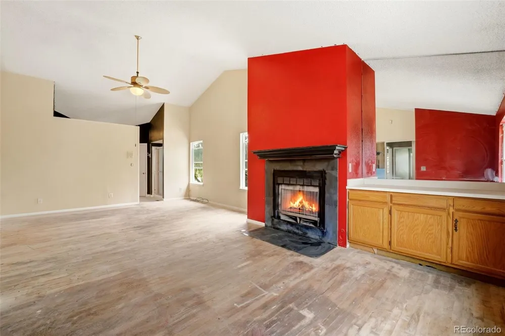4870 Champagne Drive Colorado Springs, CO 80919