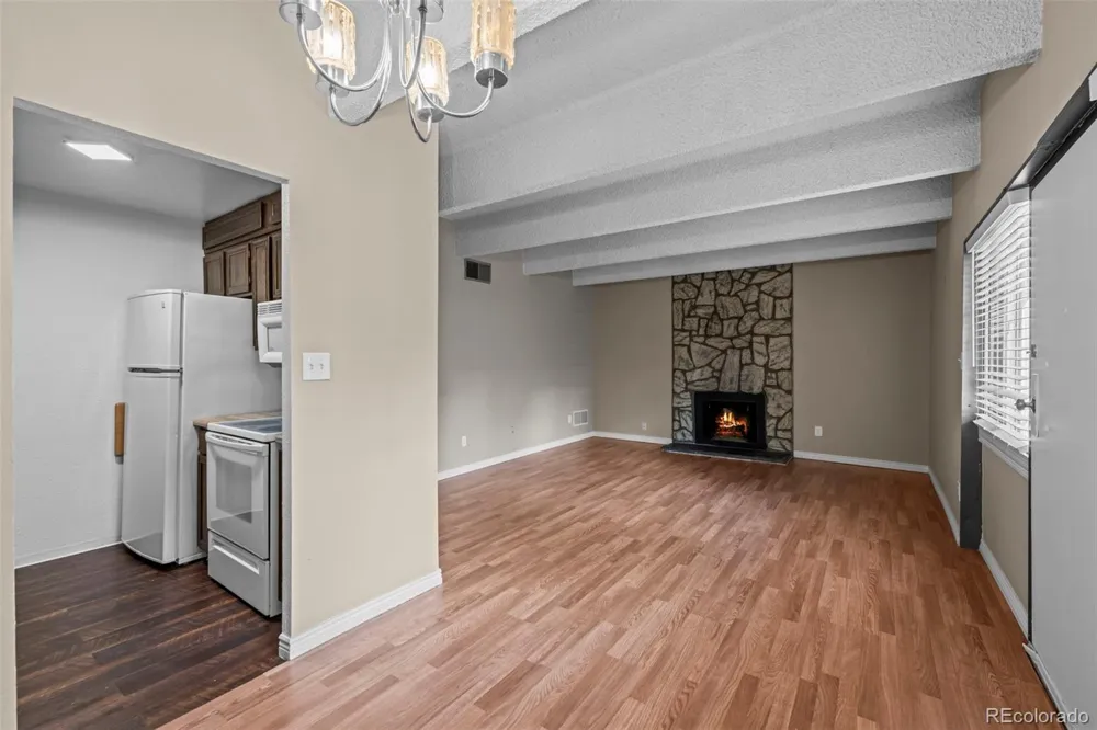 384 S Ironton Street #201 Aurora, CO 80012