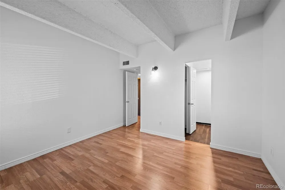 384 S Ironton Street #201 Aurora, CO 80012