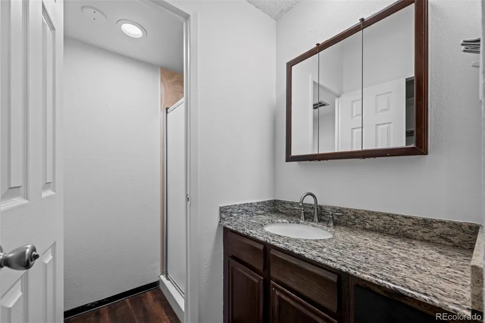 384 S Ironton Street #201 Aurora, CO 80012