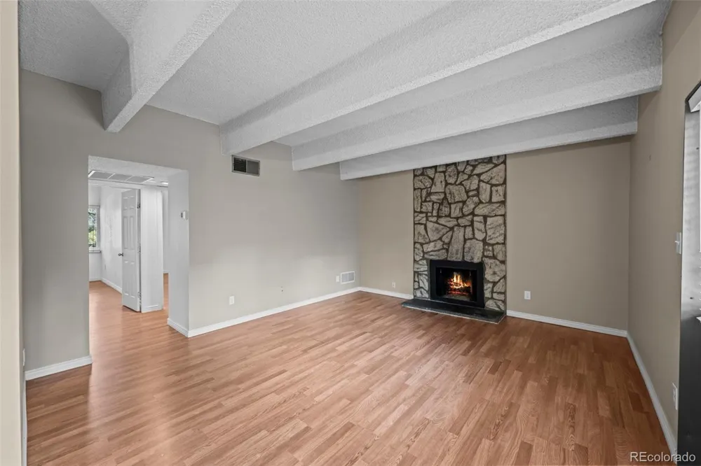 384 S Ironton Street #201 Aurora, CO 80012