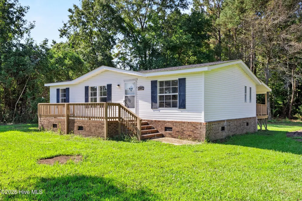 193 Peach Street Clarkton, NC 28433