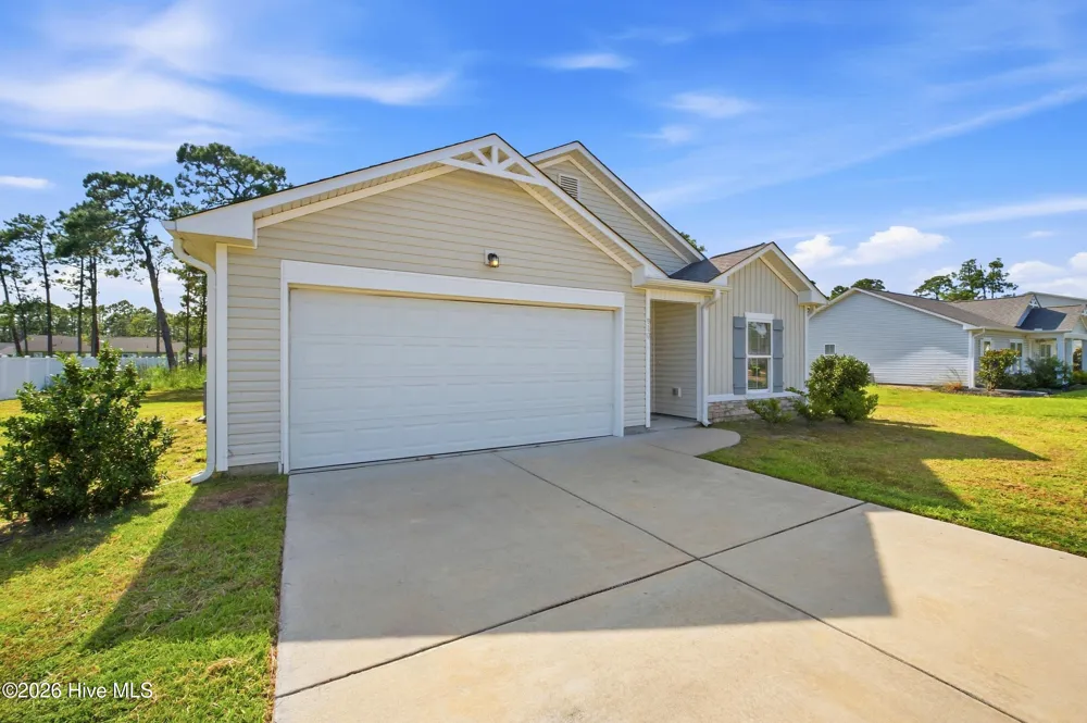 910 Pine Needles Road Southport, NC 28461