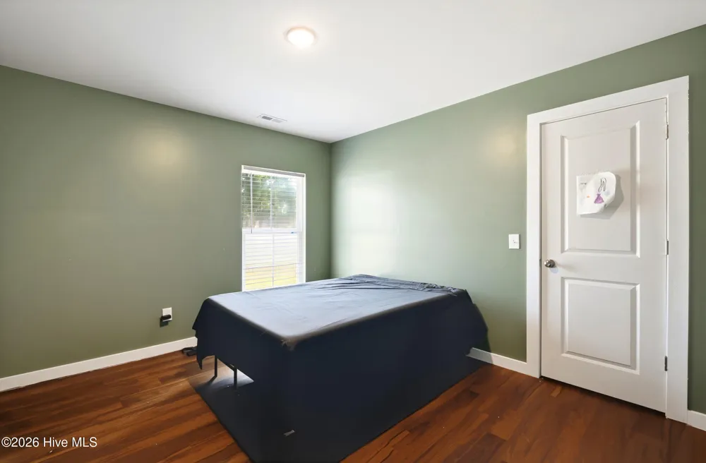 910 Pine Needles Road Southport, NC 28461