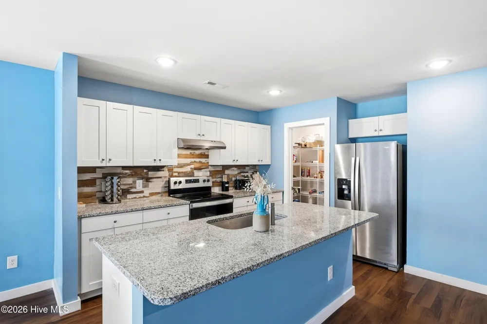 910 Pine Needles Road Southport, NC 28461