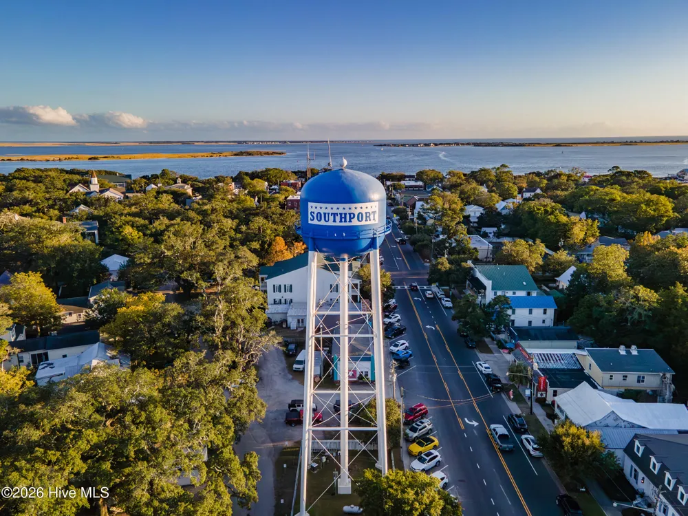 910 Pine Needles Road Southport, NC 28461