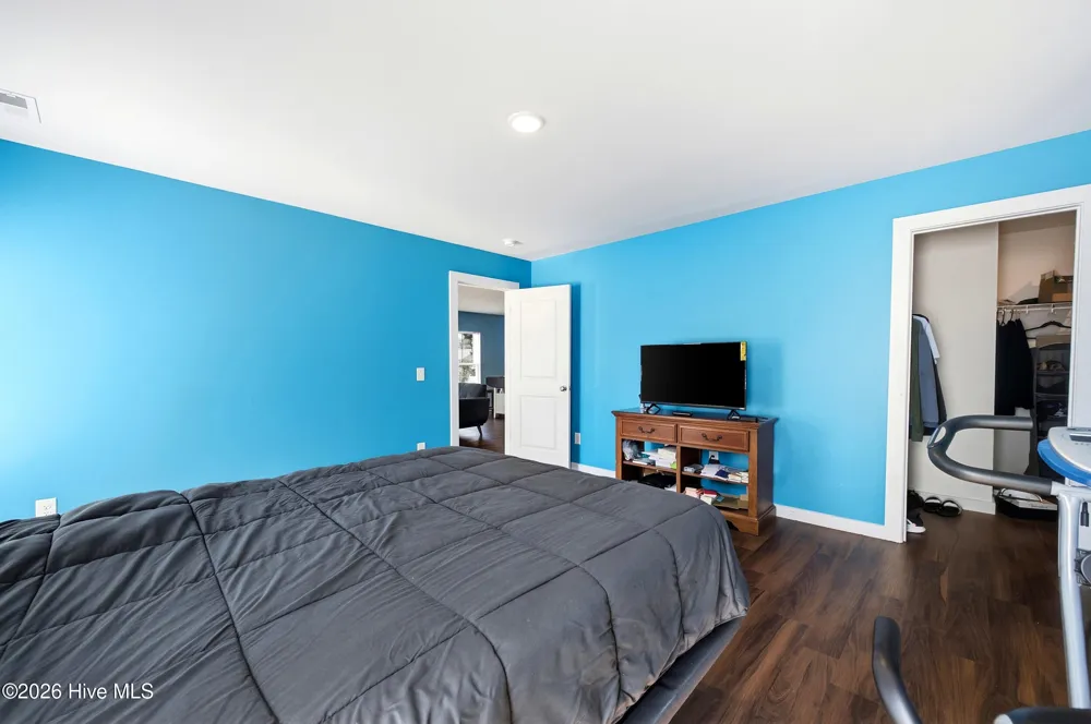 910 Pine Needles Road Southport, NC 28461