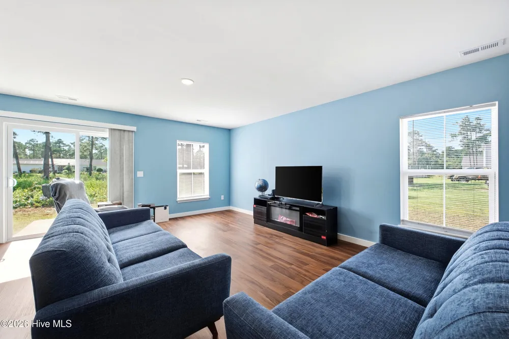 910 Pine Needles Road Southport, NC 28461