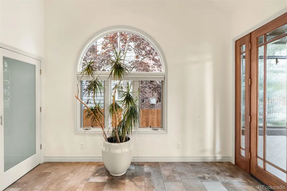 960 S High Street Denver, CO 80209