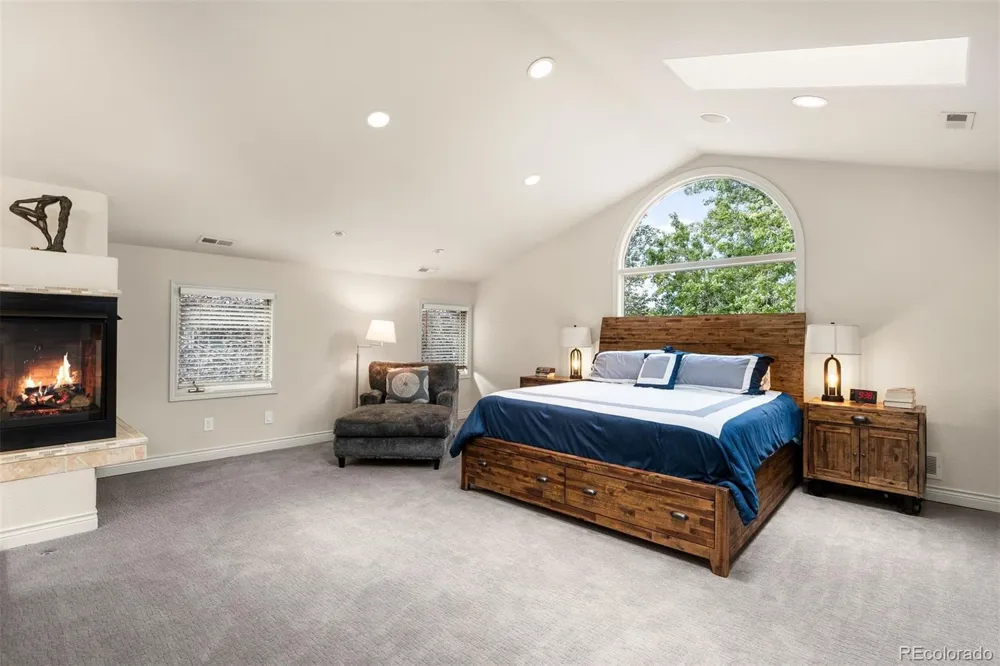 960 S High Street Denver, CO 80209