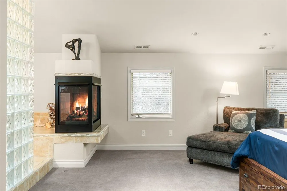 960 S High Street Denver, CO 80209
