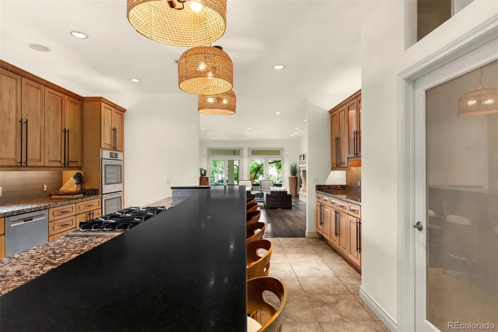 960 S High Street Denver, CO 80209