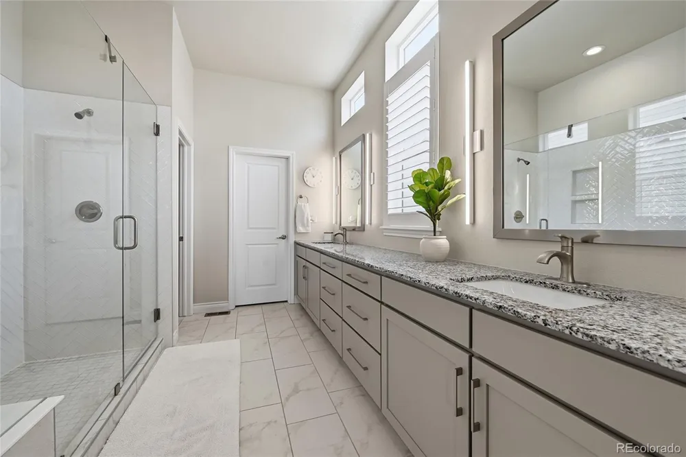 19085 W 94th Avenue Arvada, CO 80007